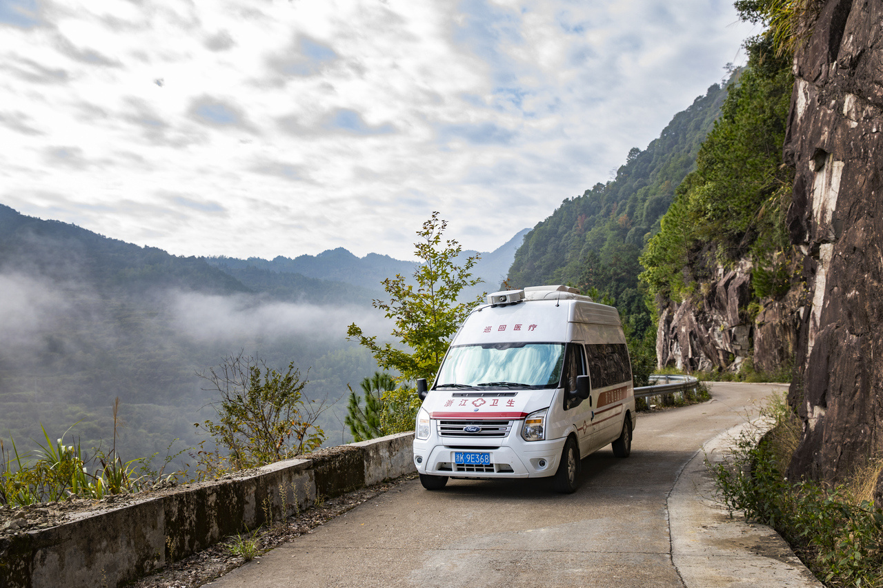 覆盖景宁67个行政村，行车25万公里，服务群众10万余人次  山区巡回诊疗车“开进”世界卫生大会